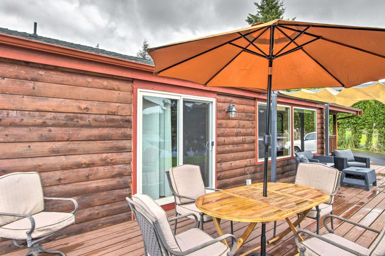 Lakefront Cabin With Stunning Mountain Views And Dock! Mineral エクステリア 写真